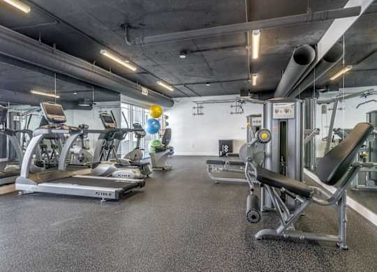 State Of The Art Fitness Center at Bixby Hill Apartments, California, 90815