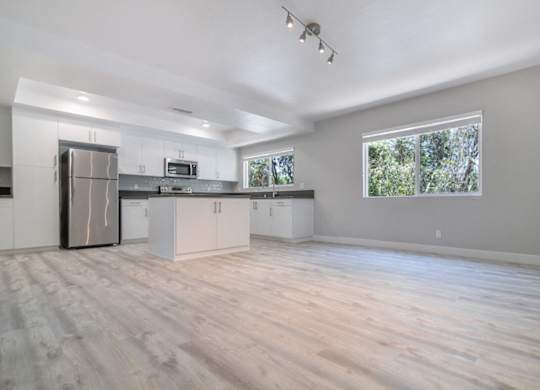 Unfurnished Living Area at Bixby Hill Apartments, Long Beach