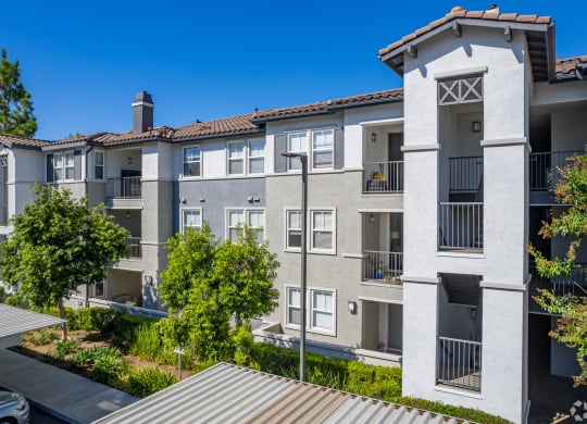 apartment complex at Canyon Crest, Riverside, CA