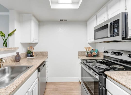 Efficient Appliances In Kitchen at The Park Apartments, California