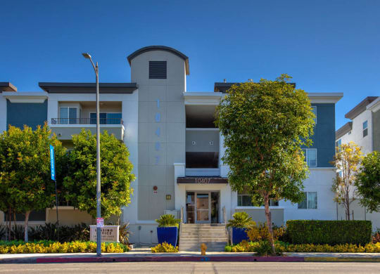 Property Exterior at Madison Toluca, North Hollywood, 91601