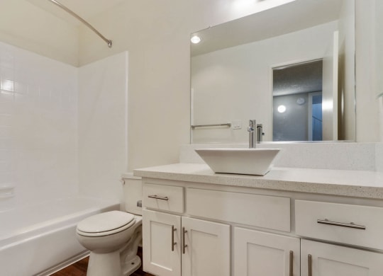 Bathroom at Meridian Apartments, Los Angeles, CA