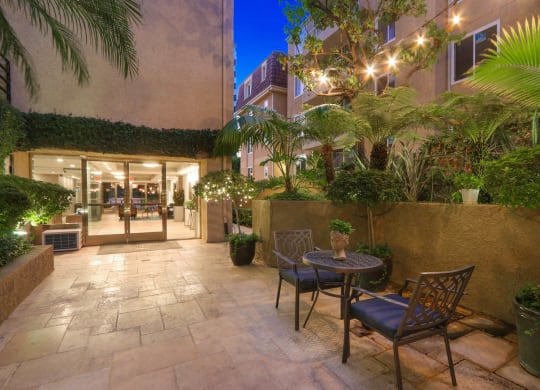 Courtyard at Palm Royale Apartments, Los Angeles, CA, 90034