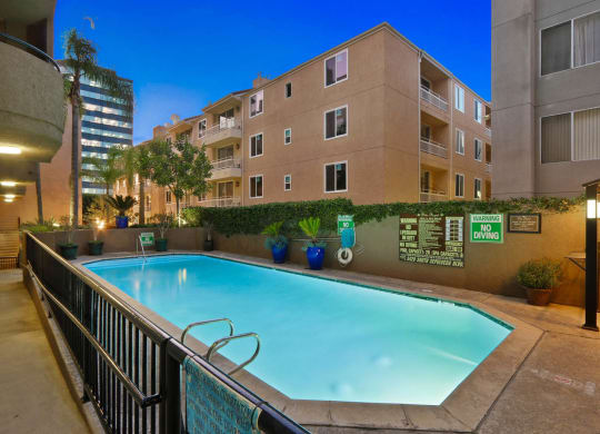 Pool at Palm Royale Apartments, California, 90034