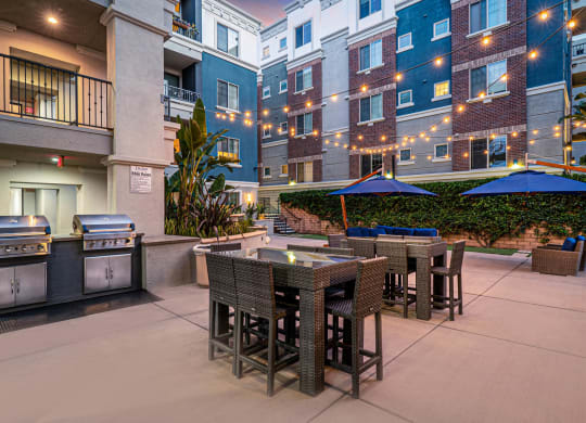 Outdoor Grill With Intimate Seating Area at The Adler Apartments, California, 90025
