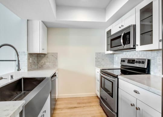 Chef-Inspired Kitchens Feature Stainless Steel Appliances at The Kenmore Los Feliz, Los Angeles, CA, 90027-4063