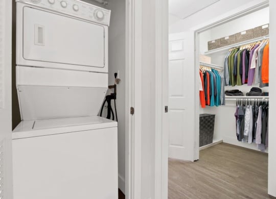 In Home Full Size Washer And Dryer at Toluca Court, California, 91602
