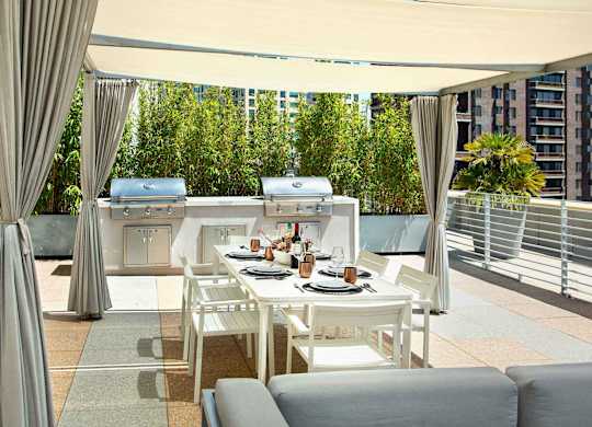 Rooftop Lounge With BBQ at Wilshire Margot, California
