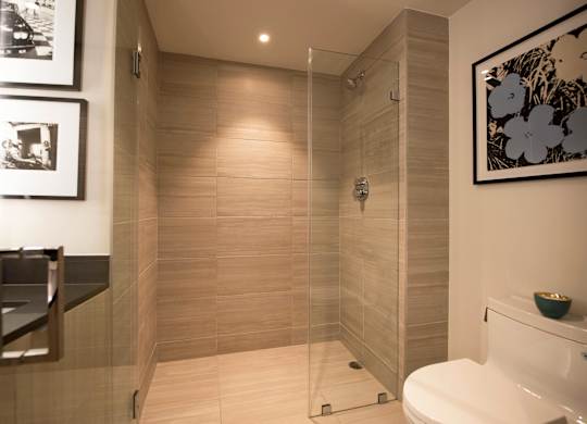 Master Bathroom at Wilshire Margot, Los Angeles, CA 