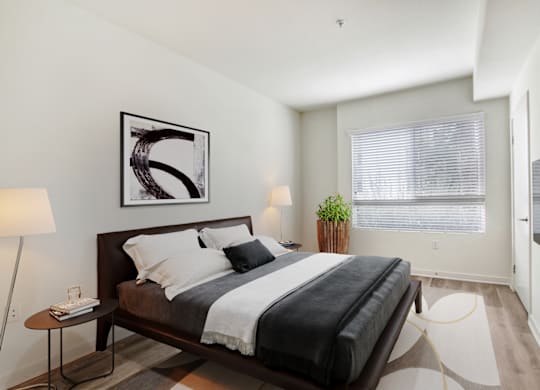 Gorgeous Bedroom at Vues on Gordon, California 