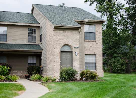 Exterior View at Heather Ridge Apartments, Westland