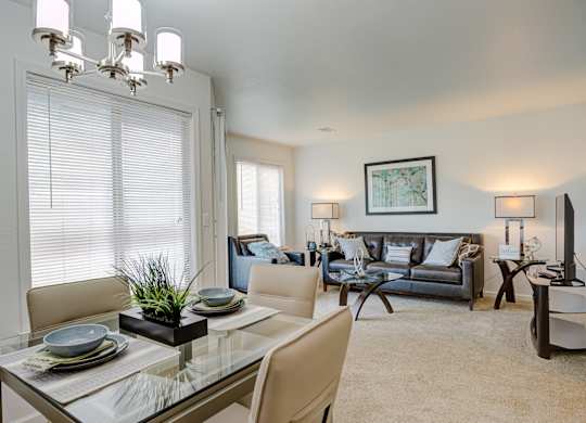 Bright Living Room at Heather Ridge Apartments, Michigan, 48185