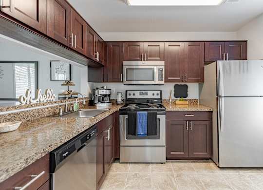 Kitchen at Hidden Lakes Apartments, Clarkston, MI