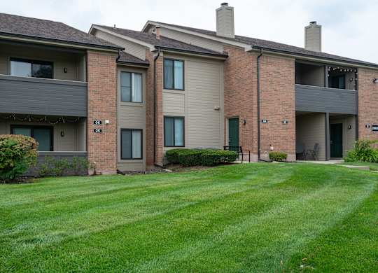Exterior view at Pine Ridge Apartments, Michigan