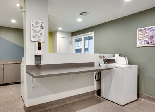 Oak Creek Laundry