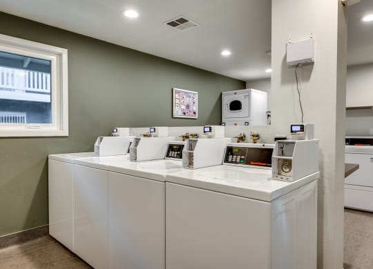 Oak Creek Laundry