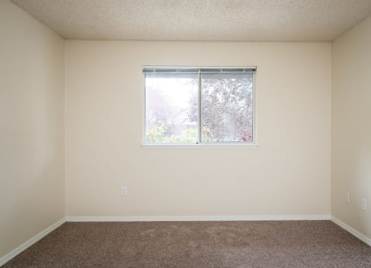 Oak Creek_One-Bedroom Home