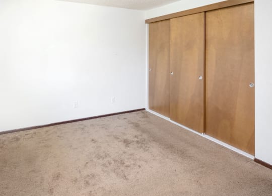 VillaWest_Photo_EmptyRoom
