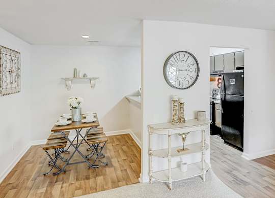 Dining Room at Brandemere Apartment Homes, North Carolina