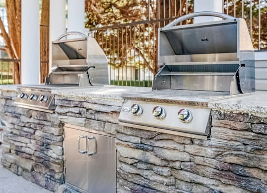 Community Grill Stations at Bridges at Mallard Creek Apartment Homes, Charlotte, NC