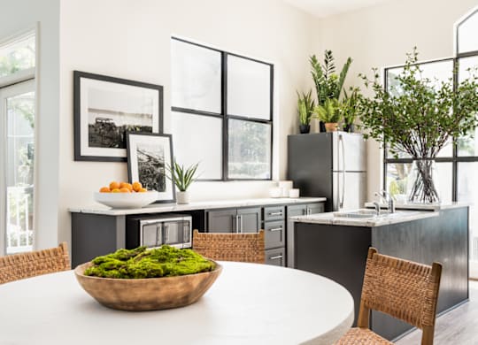 Dining And Kitchen at Bridges at Mallard Creek Apartment Homes, North Carolina