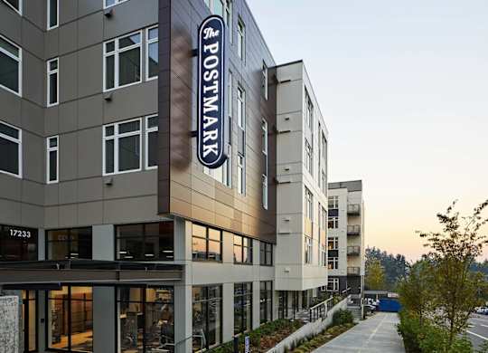 Exterior Landscape at Postmark Apartments, Shoreline, 98155