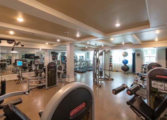 Fitness Center with Cardio and Weight Lifting Equipment at Kensington Place, Woodbridge, VA, 22191