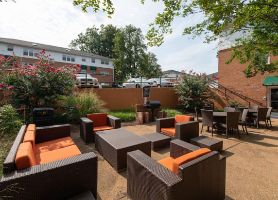 Outdoor Resident Lounge at Park Georgetown, Arlington, Virginia