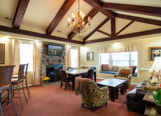 Community Lounge Room With TV at Saratoga Square, Springfield, VA, 22153