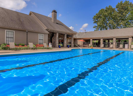 Terraces_At_Forest_Springs_Pool_1_Louisville_KY