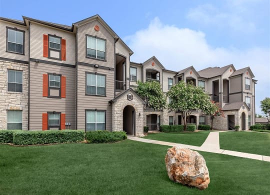 Boulder_Creek_Exterior1_San_Antonio_TX
