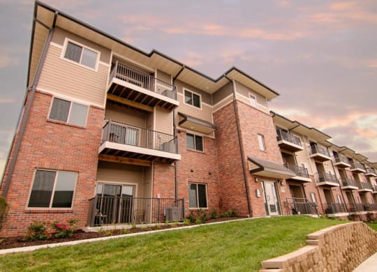 Flats-style apartment building at North Pointe Villas luxury apartments in north Lincoln 68521