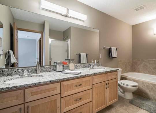 Master bath with soaking tub at Southwind Villas in southwest Omaha in La Vista, NE, 68128