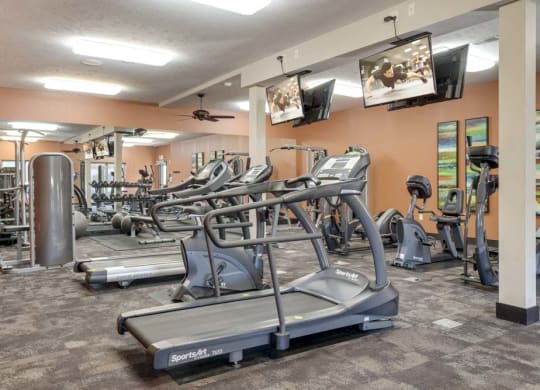 24-hour fitness center with TVs at The Flats at 84 in southeast Lincoln NE 68516
