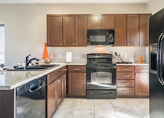 Large Kitchen with up-to-date appliances at The Villas at Wilderness Ridge in Lincoln Nebraska