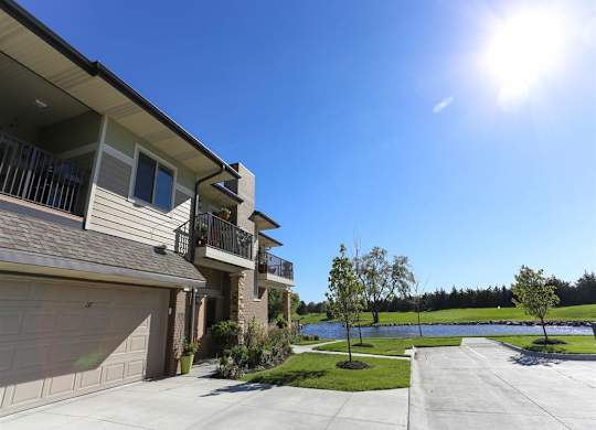 exterior building at Villas at Wilderness Ridge in Lincoln Nebraska
