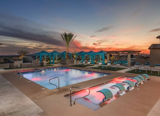 A pool with a red light on the side.