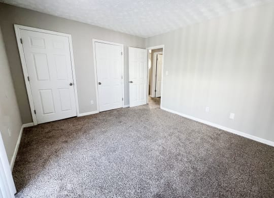 Bedroom area at 450 on Keeneland Apartments, Richmond, KY