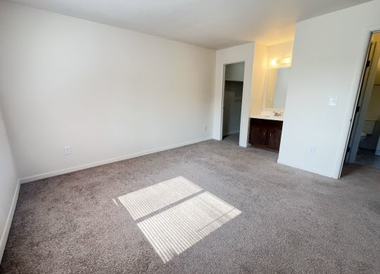1 bedroom apartment at Four Worlds Apartments, Cincinnati, OH 45231