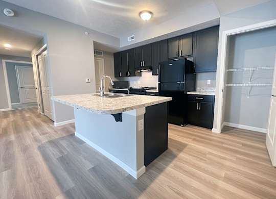 Apartment Kitchen at Hebron Station Apartments, Hebron, KY, 41048