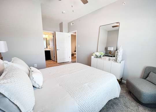 Large Master Bedrooms at Hebron Station Apartments, Kentucky