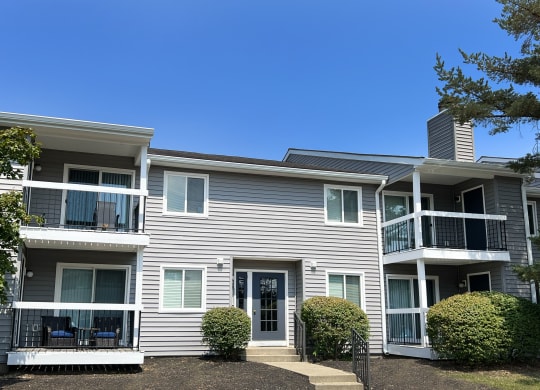 an image of an apartment building with a blue sky at Deercross Apartments, Cincinnati, 45236