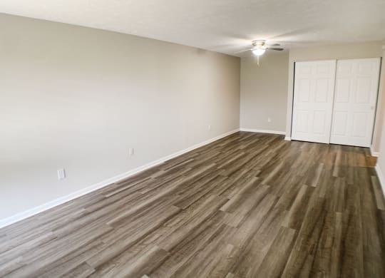 Living room area at Miamisburg by the Mall, Miamisburg, 45342