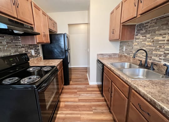 Kitchen at Sharondale Woods Apartments, Ohio, 45241