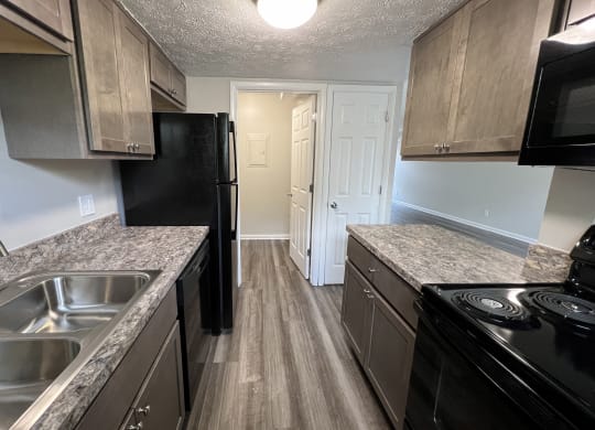 Renovated Plaza Townhome at Miamisburg by the Mall, Ohio