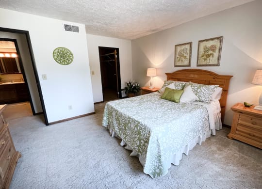 Bedroom With Closet  at Colonial Village, Kentucky, 41017
