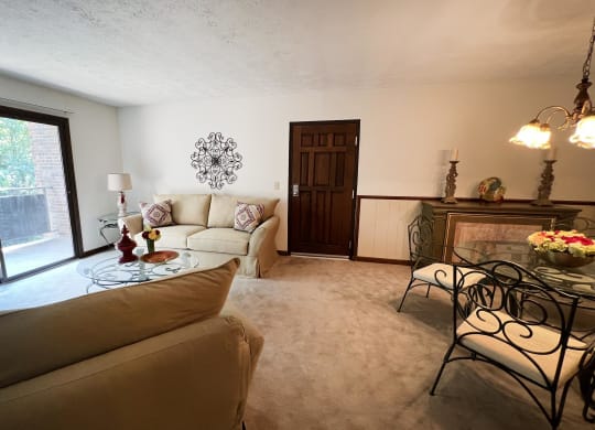 Dining With Living Area  at Devou Village, Kentucky, 41011