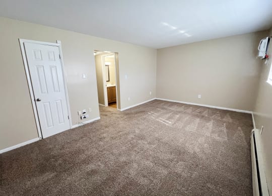 1 bedroom at Sharondale Woods Apartments, Ohio