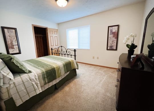 Gorgeous Bedroom at Walton Ridge Apartments, Kentucky, 41094