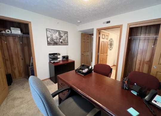 Conference Area at Walton Ridge Apartments, Walton